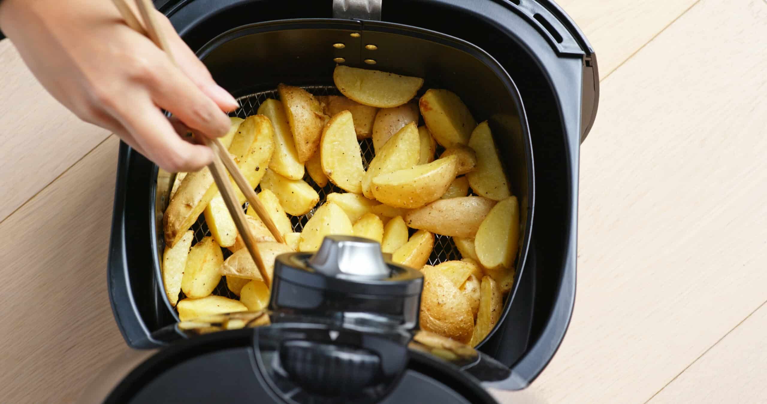 Einfach zuzubereitende Äpfel aus dem Airfryer